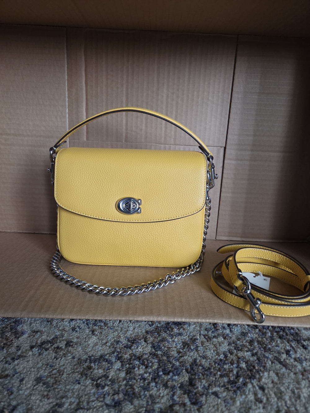 Coach Cassie 19 In Canary Bag